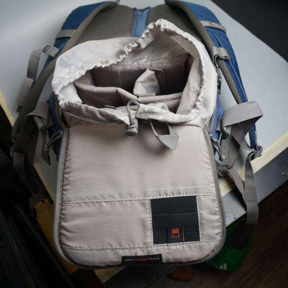 Lowepro Photo Hatchback 16L AW Camera Backpack Blue Daypack - Picture 7 of 8